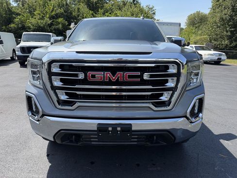 Used 2019 GMC Sierra 1500 SLT w/ SLT Premium Package AWD/4WD image 4