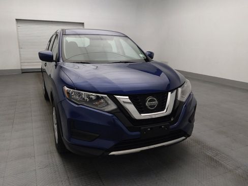 Used 2018 Nissan Rogue S AWD/4WD image 14