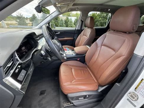 Used 2020 Audi Q7 3.0T Premium Plus image 18