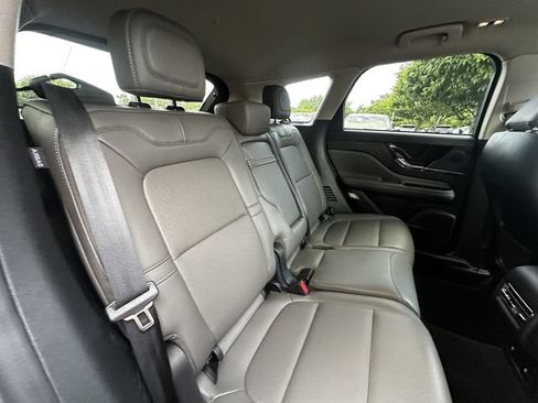 Certified 2024 Lincoln Corsair AWD w/ Equipment Group 101A image 38
