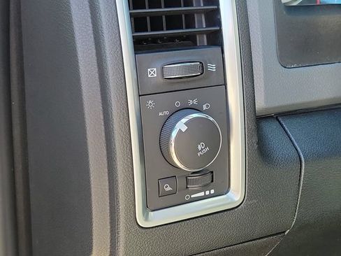 Used 2017 RAM 1500 Big Horn AWD/4WD image 10