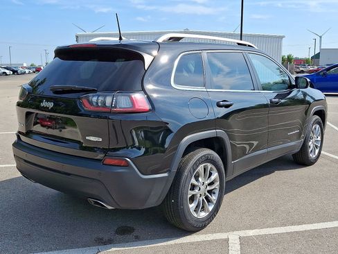Used 2021 Jeep Cherokee Latitude Lux w/ Comfort/Convenience Group AWD/4WD image 25