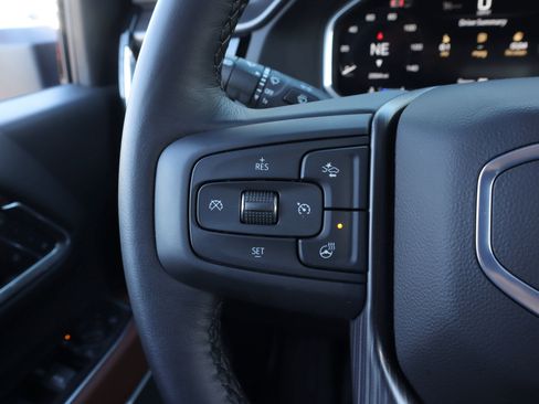 Used 2026 GMC Sierra 3500 Denali Ultimate image 19