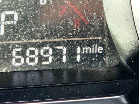 Used 2017 Toyota Yaris iA image 17