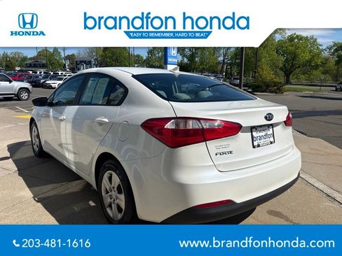 Used 2016 Kia Forte LX w/ LX Popular Package FWD image 3
