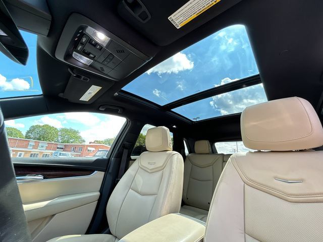 Used 2017 Cadillac XT5 Luxury w/ Driver Awareness Package FWD image 35