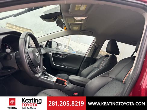 Used 2024 Toyota RAV4 Adventure image 16
