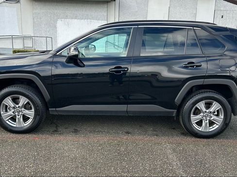 Certified 2024 Toyota RAV4 XLE w/ Convenience Package image 8