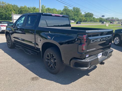 Used 2023 Chevrolet Silverado 1500 RST AWD/4WD image 5