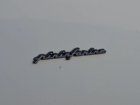 Used 2011 Maserati GranTurismo S image 37