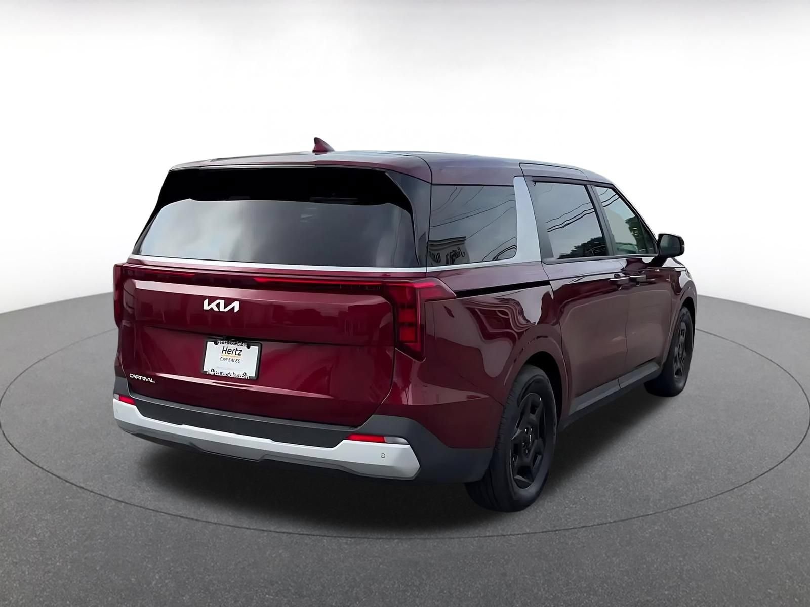 Used 2026 Kia Carnival FWD image 14