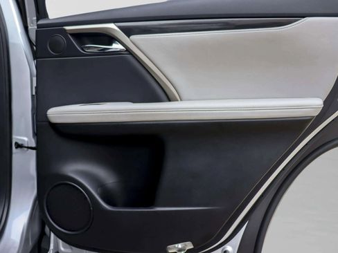 Used 2018 Lexus RX 350 FWD w/ Accessory Package image 33