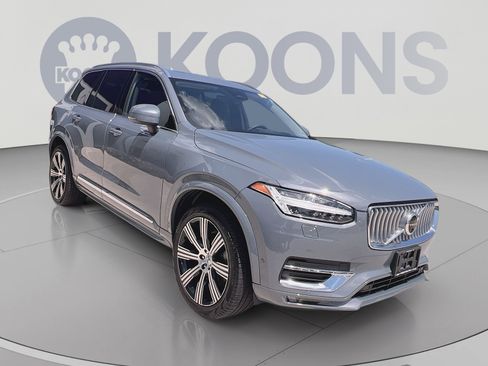 Certified 2023 Volvo XC90 B6 Ultimate w/ Protection Package Premier AWD/4WD image 10