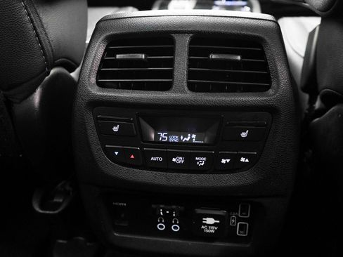 Used 2019 Honda Pilot Elite image 14
