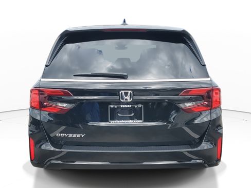New 2026 Honda Odyssey EX-L image 5