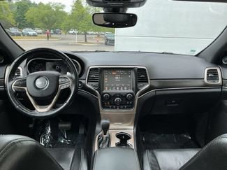 Used 2017 Jeep Grand Cherokee Limited w/ Luxury Group II AWD/4WD video 2