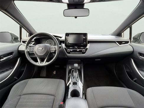 Used 2022 Toyota Corolla SE image 11