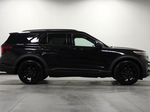 Used 2021 Ford Explorer ST w/ Equipment Group 401A AWD/4WD image 3