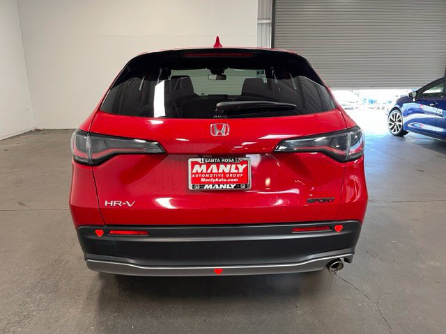 Used 2025 Honda HR-V Sport image 4