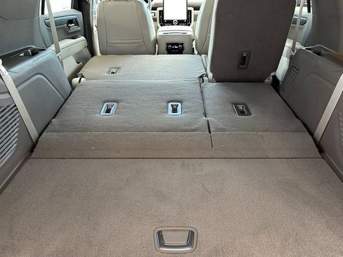 New 2026 GMC Yukon Denali AWD/4WD image 16