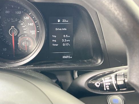 Used 2023 Hyundai Elantra SEL w/ Cargo Package FWD image 12