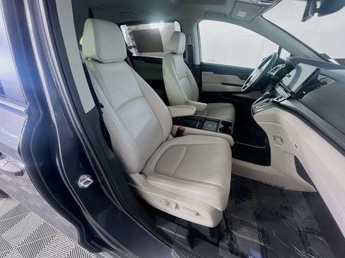 Used 2025 Honda Odyssey EX-L image 30