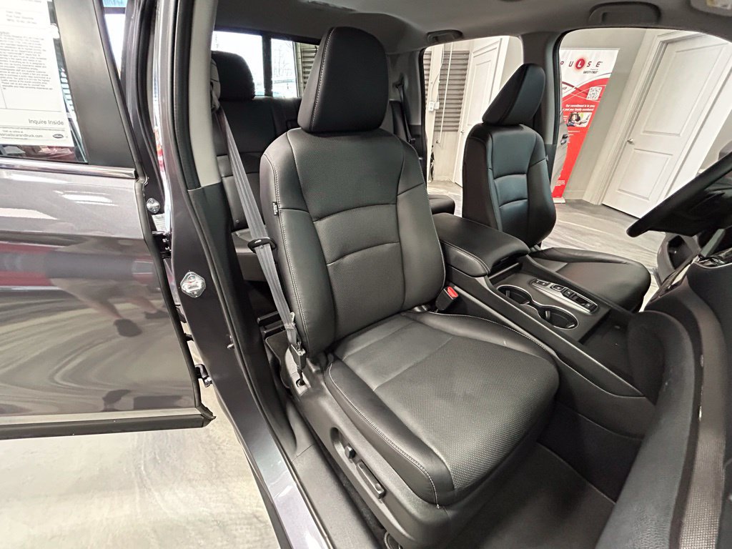 Used 2025 Honda Ridgeline RTL image 3