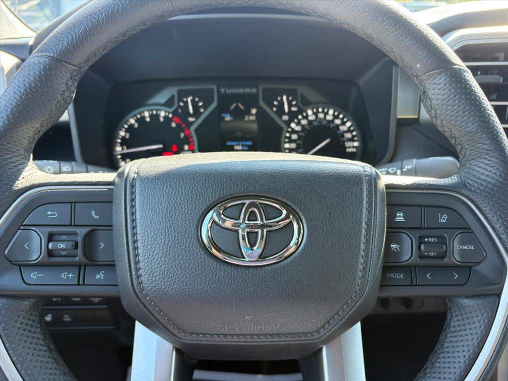 Used 2025 Toyota Tundra SR5 w/ SR5 Premium Package AWD/4WD image 15
