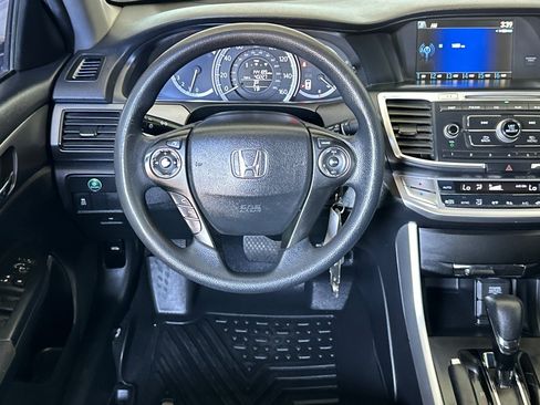 Used 2013 Honda Accord LX image 28
