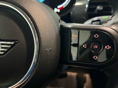Used 2022 MINI Cooper 4-Door Hardtop FWD image 26