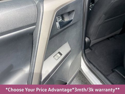 Used 2018 Toyota RAV4 XLE image 31