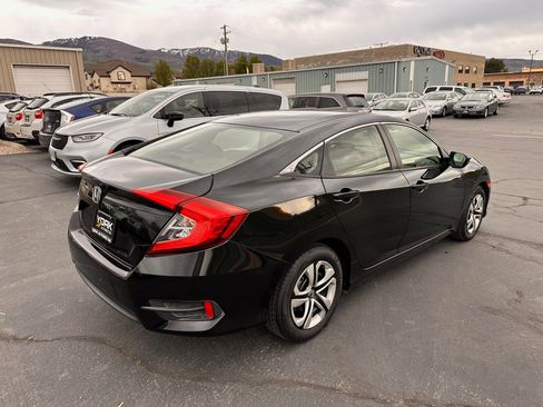 Used 2018 Honda Civic LX image 3