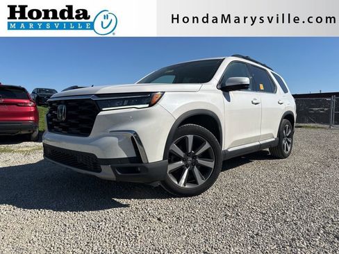 Used 2024 Honda Pilot Elite image 1