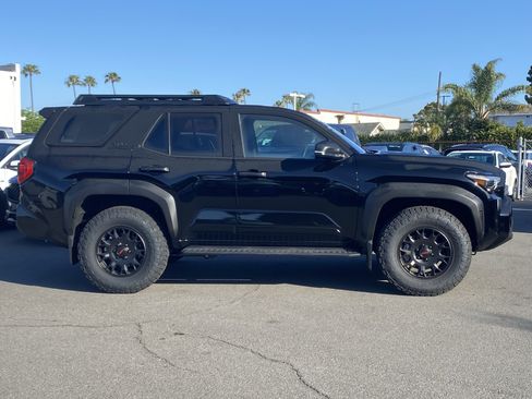 Used 2026 Toyota 4Runner TRD Off-Road image 2