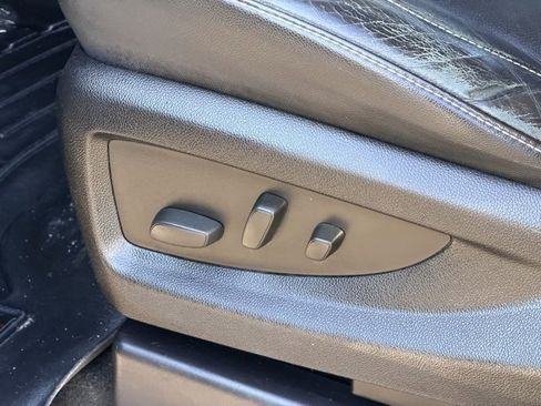 Used 2015 Chevrolet Silverado 1500 LTZ image 6