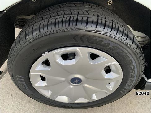 Used 2023 Ford Transit Connect XL image 25