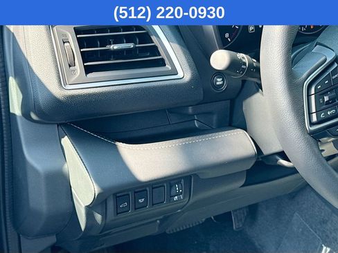 New 2025 Subaru Ascent Limited image 11