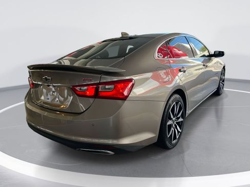 Used 2024 Chevrolet Malibu RS image 3