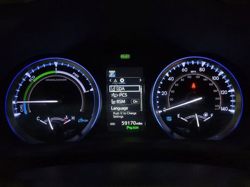Used 2019 Toyota Highlander Limited Platinum AWD/4WD image 23