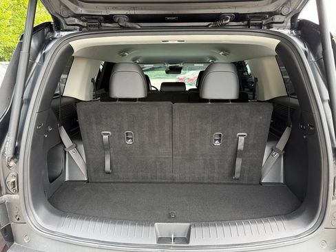 Used 2025 Hyundai Santa Fe SEL FWD image 34
