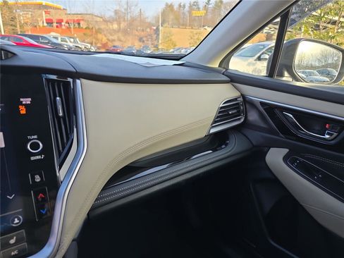 Used 2020 Subaru Outback Limited w/ Popular Package #2 image 25