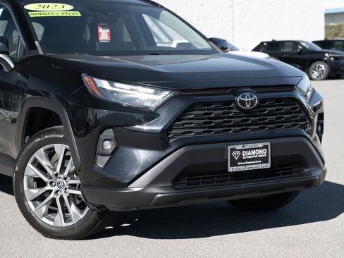 Used 2023 Toyota RAV4 XLE Premium AWD/4WD image 9