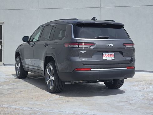 New 2026 Jeep Grand Cherokee L Limited w/ Luxury Tech Group II AWD/4WD image 3