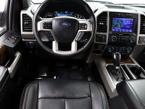 Certified 2019 Ford F150 Lariat w/ Trailer Tow Package image 15