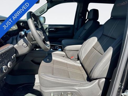 New 2026 Chevrolet Tahoe High Country AWD/4WD image 11