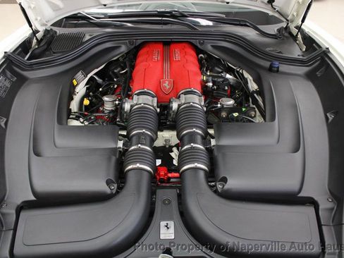 Used 2013 Ferrari California image 43