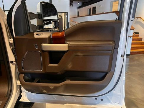 Used 2022 Ford F250 King Ranch image 31