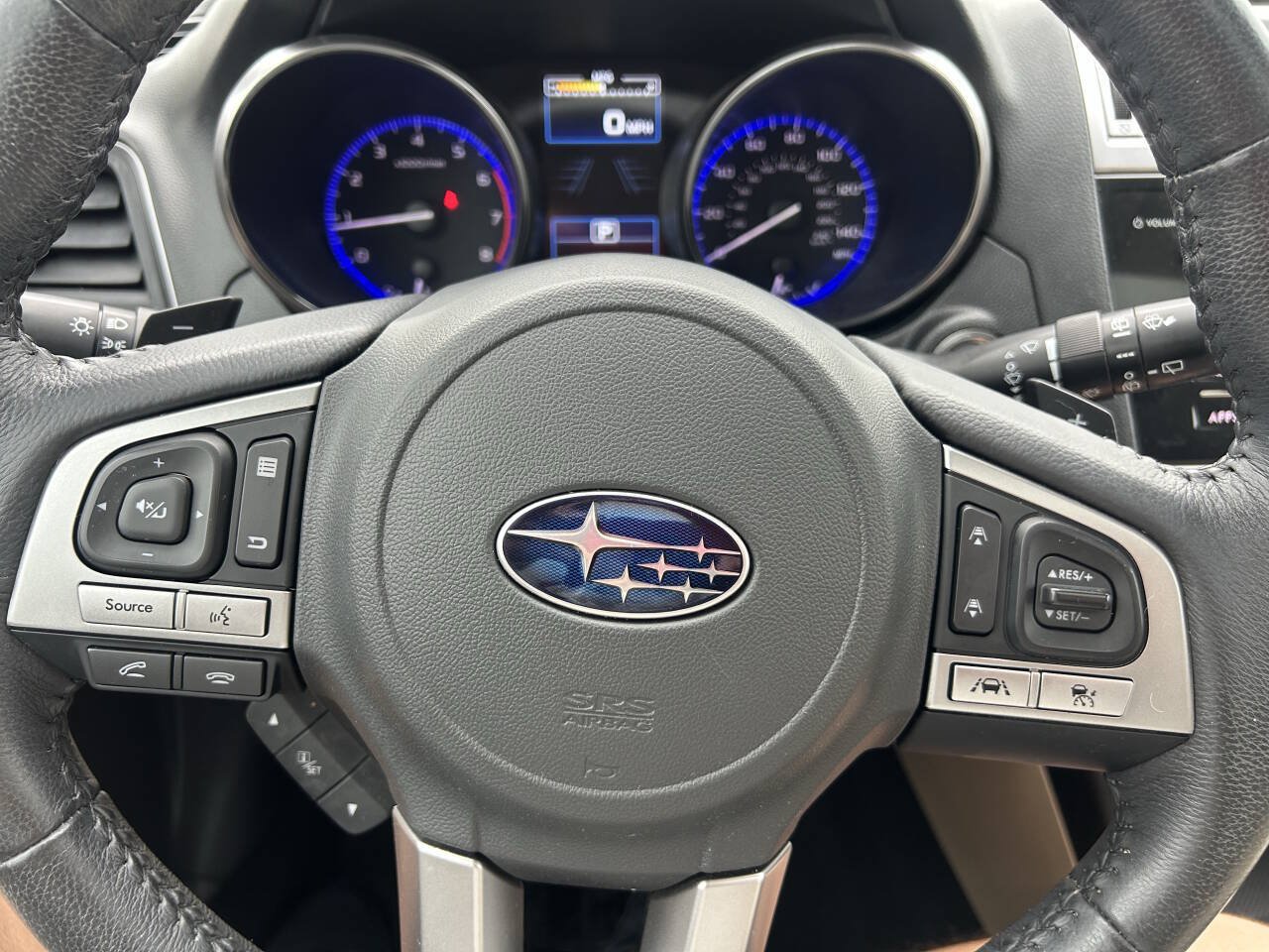 Used 2016 Subaru Outback 2.5i Limited AWD/4WD image 16