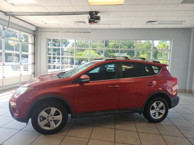 Used 2014 Toyota RAV4 XLE AWD/4WD image 6