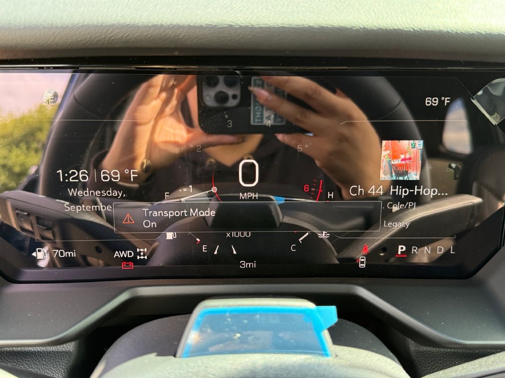 New 2027 GMC Acadia Denali Ultimate w/ LPO, Black Badging Package AWD/4WD image 12